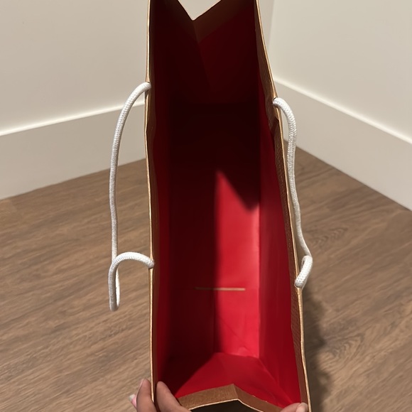 Christian Louboutin empty shopping bag - Picture 5 of 6